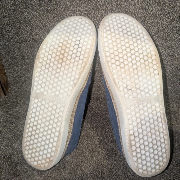 Bionic Sunny Rae Slip Ons - Picture 2 of 4